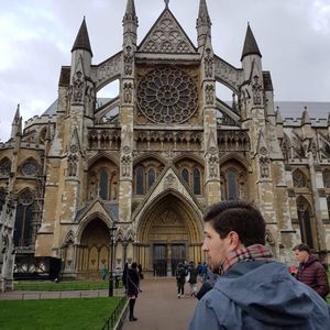 Meet your Posher, Francis